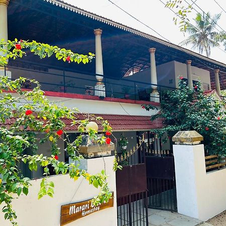 מאראריקולם Marari Beach Cleetus Homestay מראה חיצוני תמונה